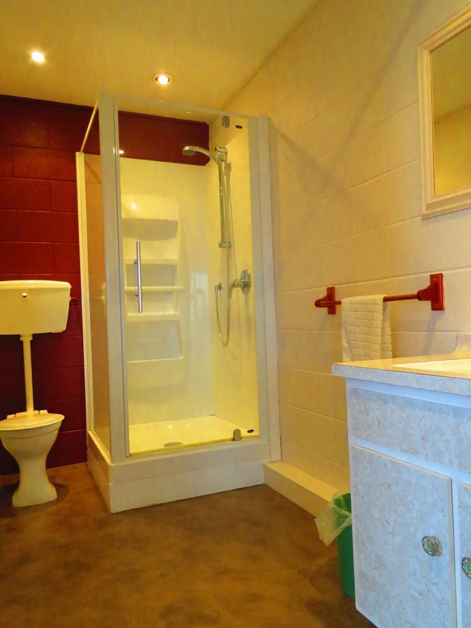 Opunake Motel And Backpackers Lodge Esterno foto
