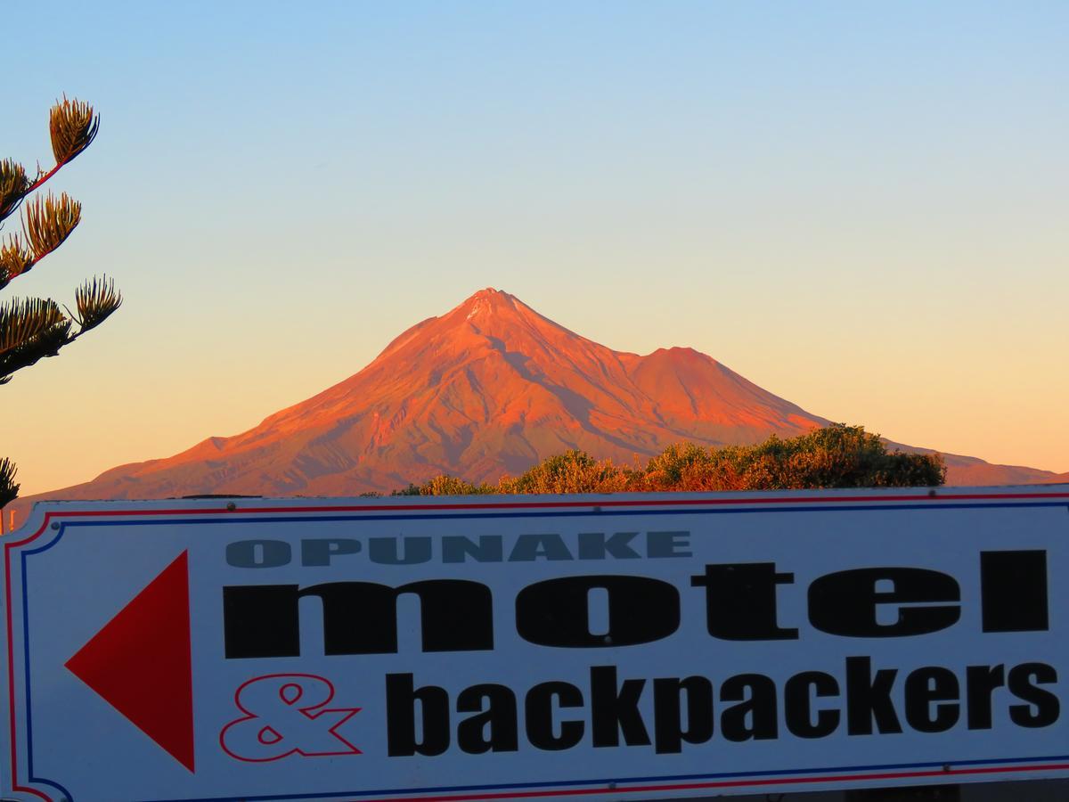 Opunake Motel And Backpackers Lodge Esterno foto